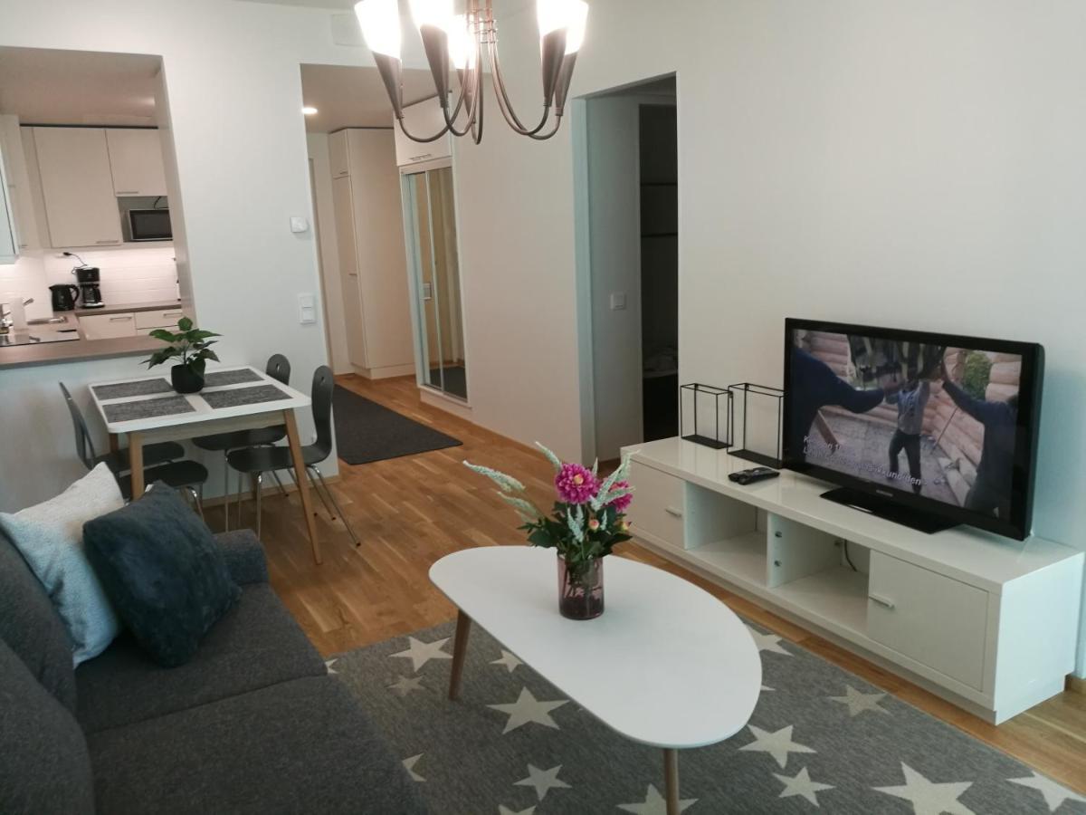 StarHomes Double lux 8 Oulu Extérieur photo