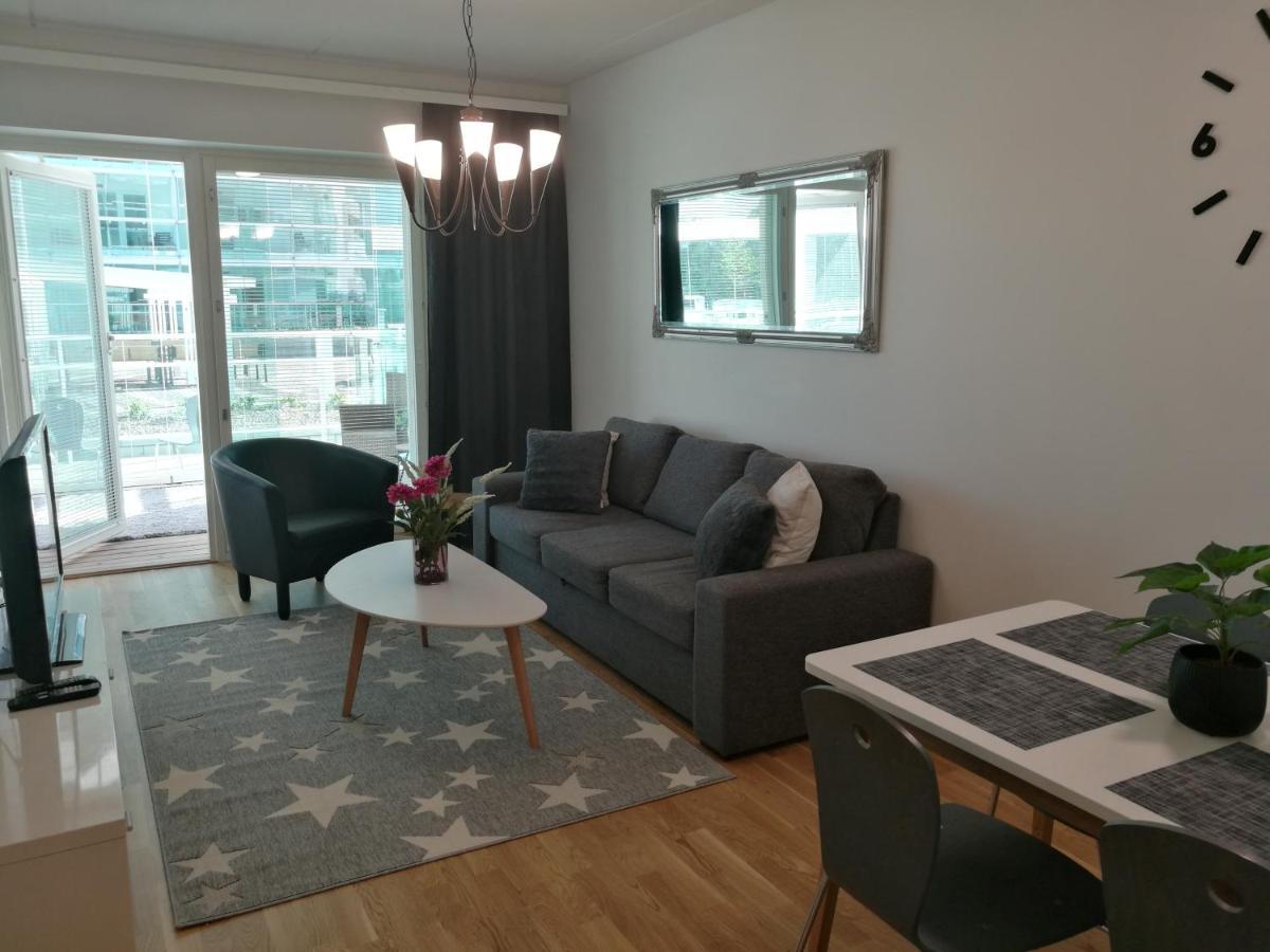 StarHomes Double lux 8 Oulu Extérieur photo