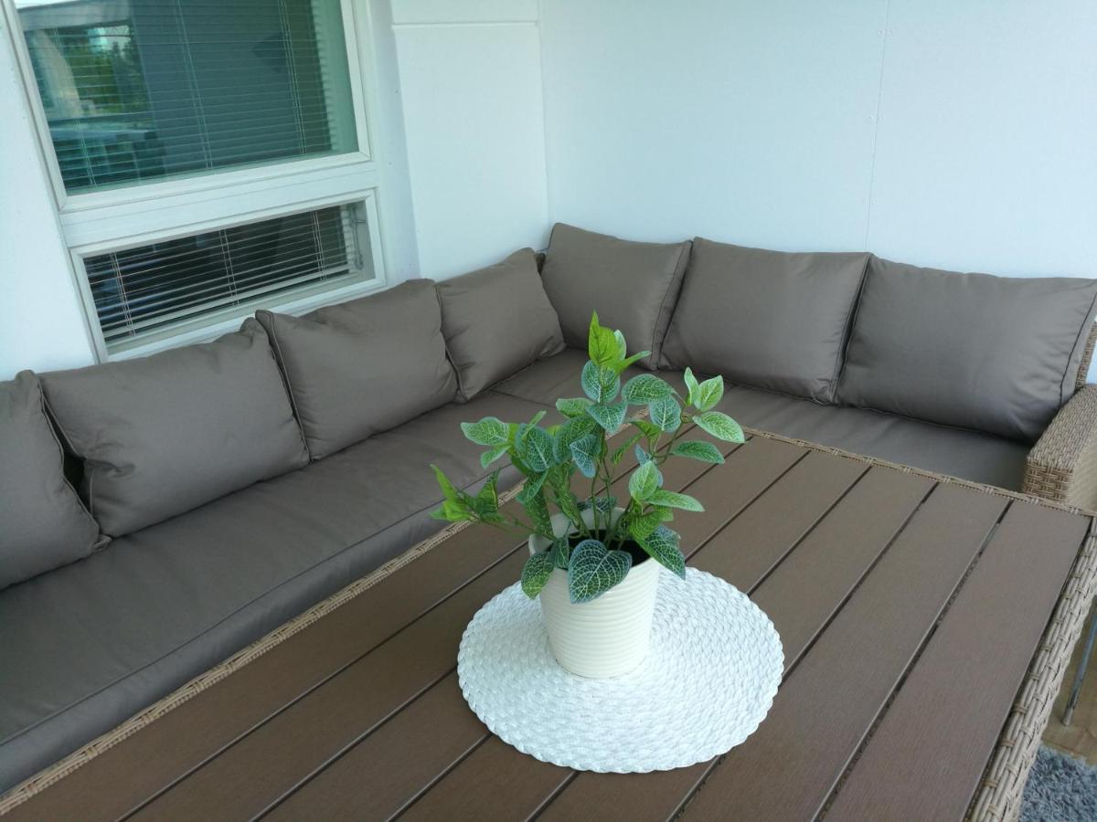 StarHomes Double lux 8 Oulu Extérieur photo
