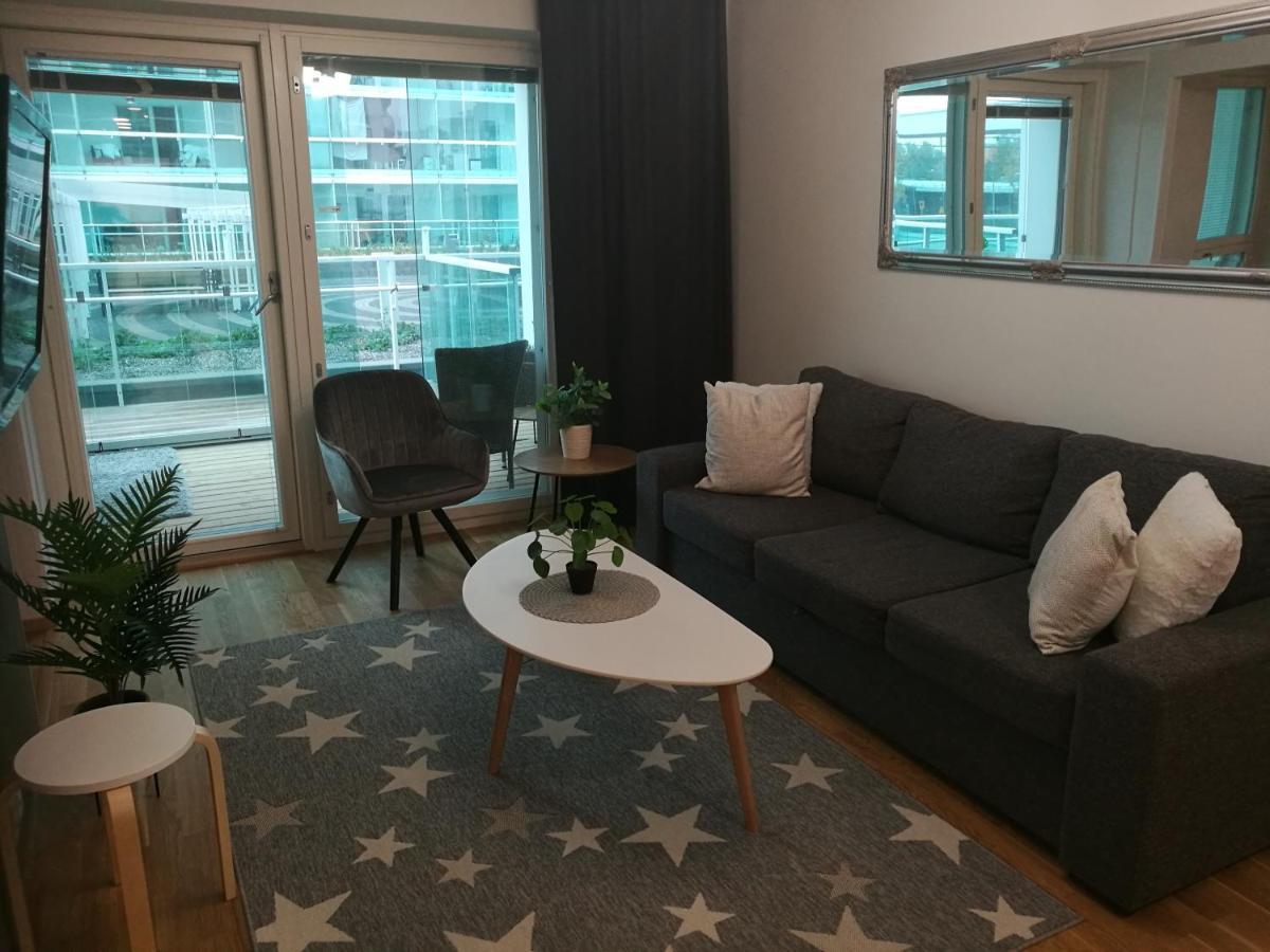 StarHomes Double lux 8 Oulu Extérieur photo